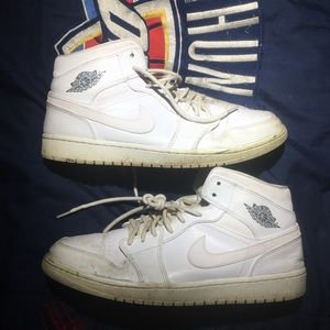 Jordan 1 Mid Cool Grey